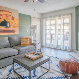  Apartment Wanderjaunt - South United States